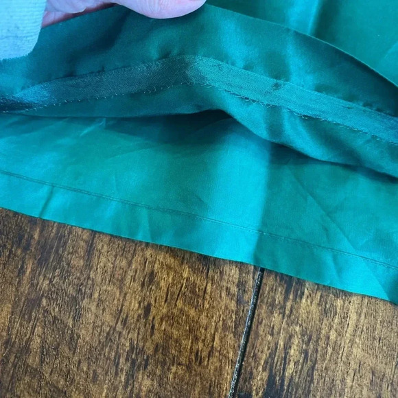 Kasper A.S.L. | Emerald Green 100% Silk Two Piece Skirt & Blazer Set - Picture 12 of 14